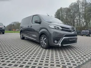 Toyota Proace Proace 2.0 L1 (8-Si.) Autm. Verso Shuttle Comfort Bild 2