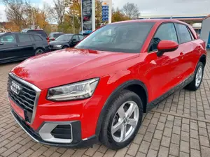 Audi Q2 40 TFSI quattro sport LED Leder Kamera AHK Bild 5