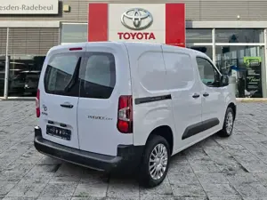 Toyota Proace City 1.5 D-4D L1 Meister PDC+SpurW Bild 4