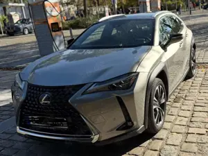 Lexus UX 250h UX 250h Luxury Line