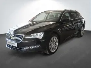 Skoda Superb Combi 2.0 TDI DSG Style AHK / BP Columbus/ ACC ...