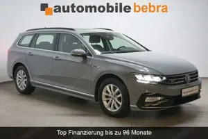 Volkswagen Passat 2.0TDI DSG R-Line Pano AHK LEDER NAVI LED Bild 3
