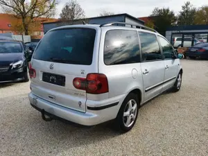 Volkswagen Sharan United 7 Sitze AHK TÜV 2/26 Bild 5