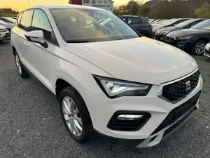 SEAT Ateca 1.5 TSI *STYLE*PDCHI+VO*NAVI*SHZ*SOUNDSYST