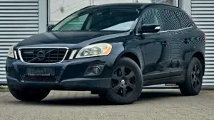 Volvo XC60 Momentum AWD AHK ACC Navi Klima Shzg Bild 5