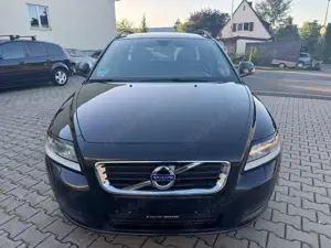 Volvo V50 1.6 D Drive Kinetic Bild 2