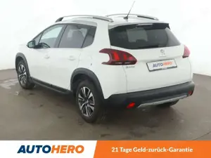 Peugeot 2008 1.2 PureTech Allure Aut*NAVI*TEMPO*PDC*SHZ*KLIMA* Bild 4