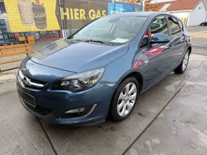 Opel Astra J Lim. 5-trg. Active/ NAVI/PDC/SZ/1 HAND