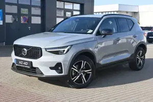 Volvo XC40 B3 Plus Dark*FSHZG*360°*ACC*PIXEL