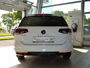 Volkswagen Passat Variant 2,0 TDI DSG Conceptline KAMERA AHK LED NAVI Bild 5