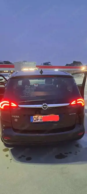 Opel Zafira Tourer 1.4 Turbo Benzin Bild 4