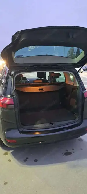 Opel Zafira Tourer 1.4 Turbo Benzin Bild 5