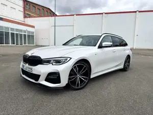 BMW 320 BMW G21 320d xdrive M paket  AHK 360 kamera keyles