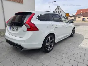Volvo V60 V60 D5 RDesign Bild 1