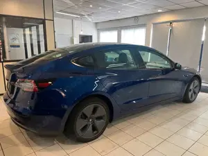Tesla Model 3 +ohne Nachlackierung+ kaufe auch Tesla an Bild 5