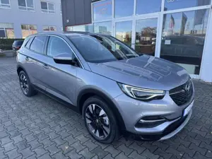Opel Grandland X 1.2 T AT Navi LED AHK el.Heckkl.Temp
