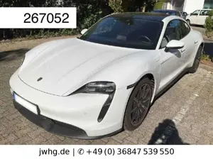 Porsche Taycan Plus PDLS+|ACC|Kamera|Panorama|PASM