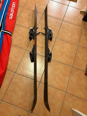 Neuwertige Premium Jugend Ski 140