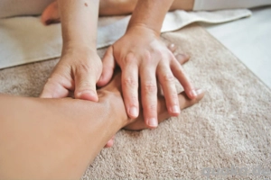 Klassische Wellness- & Rückenmassage in Bremen Bild 2