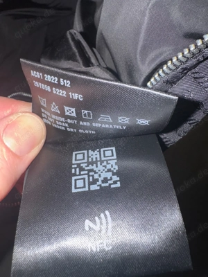 Prada Re-Nylon Kurze Doudoule Schwarz Bild 4