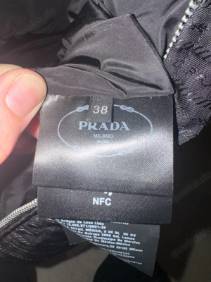 Prada Re-Nylon Kurze Doudoule Schwarz Bild 3