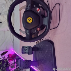 Playstation Lenkrad und Ferrari Lenkrad  Bild 2