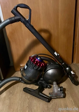 Dyson DC37