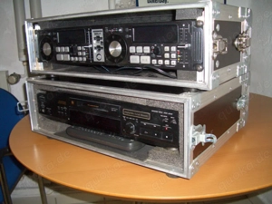 Musikinstrumente zu verkaufen Bild 2