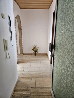 Freundliche 2,5 ZKB   DG-Wohnung