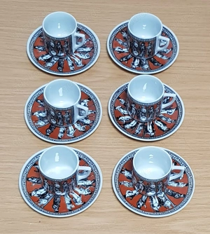 6 Mokka Tassen mit Untertasse, Hand Made, Painted in Greece, H 4,5 cm,   4,5 cm, Untertassen   10 cm