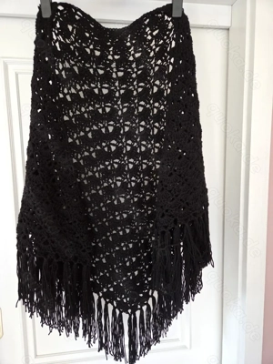 Wunderschön gehäkelte Stola Dreieeckstuch Schultertuch, schwarz Handarbeit, neu