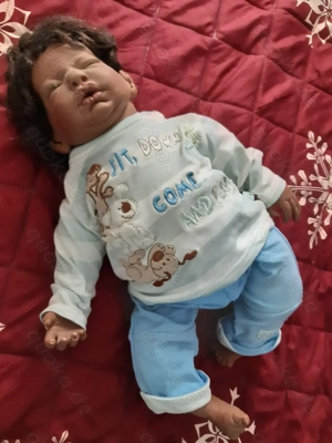 Künstlerpuppe Baby aus Vinyl