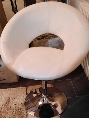 Büro- Schreibtischstuhl, höhenverstellbar, Drehstuhl  - sehr gut erhalten 