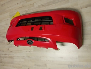 Stoßstange In Rot Marke Daihatsu mit original Karton 
