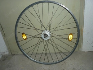 28 Zoll Fahrrad Laufrad Nabendynamo + Halogenscheinwerfer