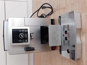 Kaffeevollautomat De Longhi
