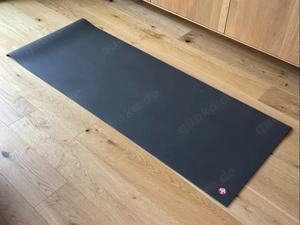 Yogamatte - Manduka Black Mat Pro 180cm x 66cm x 6mm