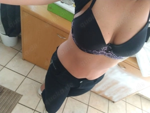 >>>> Biete geilen intensiven Blowjob im Auto an <<<<