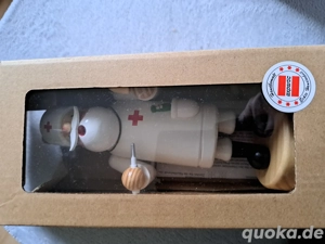 Räuchermann neu Arzt