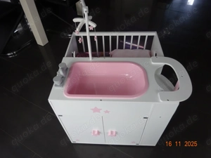 Puppenpflegecenter (Baden, Wickeln, Schlafen)