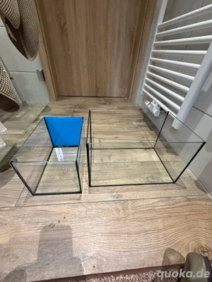 2 kleine Aufzucht Aquarien , auch tausch geg. Panzerwelse , Garnelen OE.....