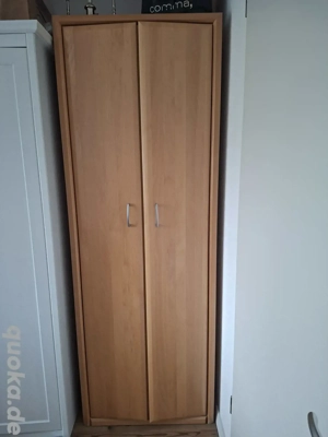 Garderobeschrank