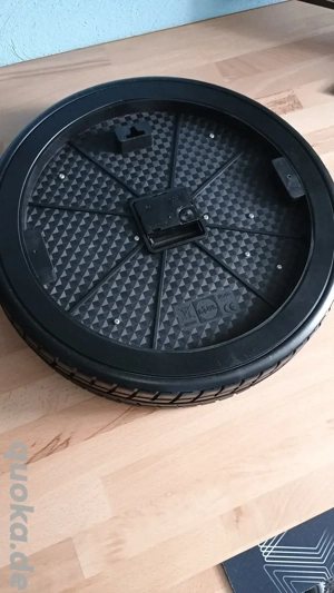 Wanduhr Reifen Optik  Bild 3