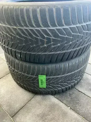  2 Winterreifen Hankook 265 35R 20
