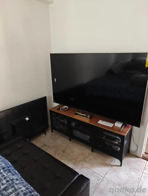 75-Zoll-Zoom-Smart-TV