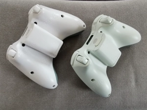 2x Original Microsoft XBOX 360 Wireless Controller in weiss Bild 7