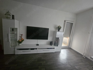 Ich verkaufe eine Wohnwand 