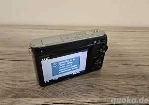 Nikon 1 J1 silber - Topzustand! Bild 4