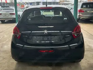 Peugeot 208 1.2 Active Bild 5