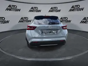 Nissan Juke 1.0 DIG-T N-Connecta*Allwetterreifen Bild 5